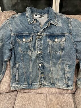 Playboy Jean Jacket PacSun Sz M Blue Denim Bunny Trucker Jacket